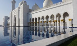 Adab Menuju Masjid Sesuai Sunnah