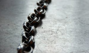 Kesempurnaan Shalat dengan Meluruskan Shaf